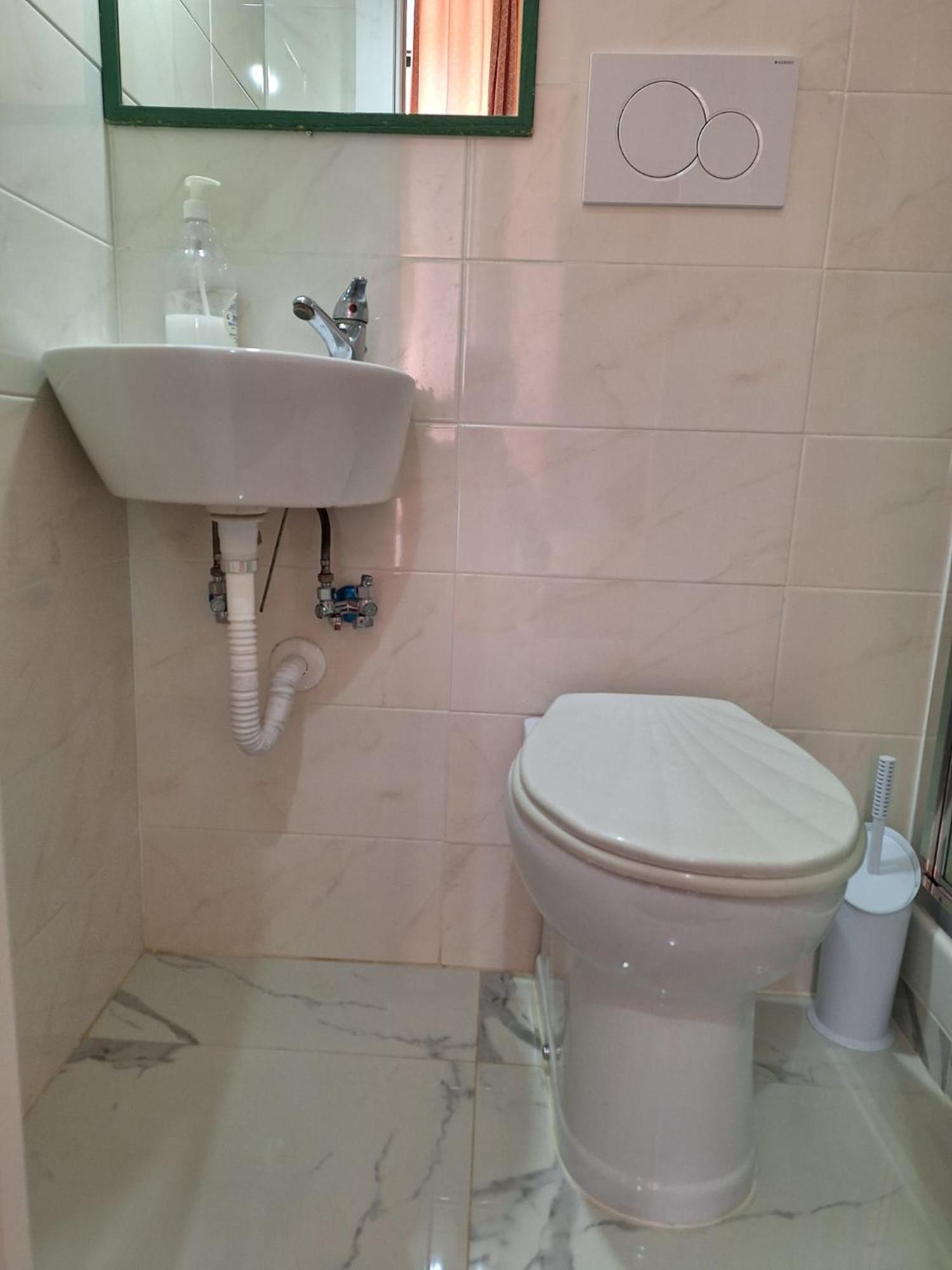 Hostel Casa Fanti 57 Řím Exteriér fotografie
