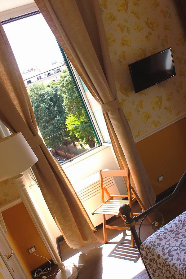 Hostel Casa Fanti 57 Řím Exteriér fotografie